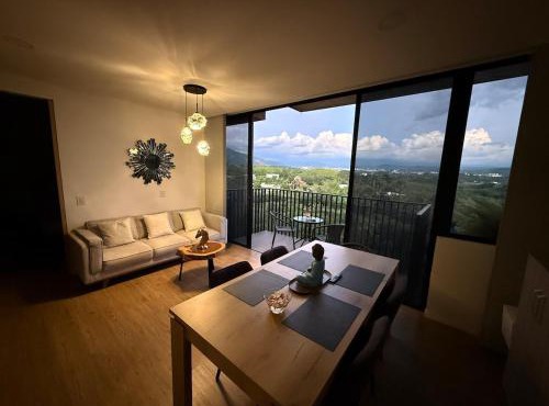 Modern Apartment With Espectacular Panoramic Views