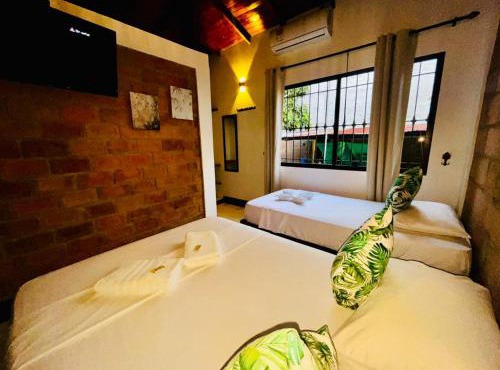 HOTEL VILLA DANIELA