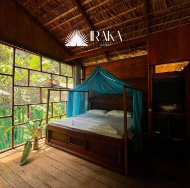 Ecohotel Iraka Cabañas Privadas en Selva y Playa in Bahía Solano