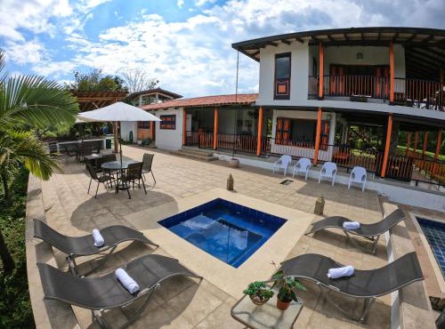 Finca La Coqueta Coffee Farm Stay near Filandia