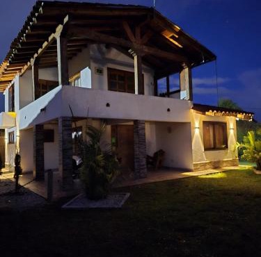 Finca con ducha externa, naturaleza y desconexión in Carmen de Viboral