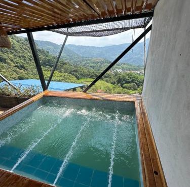 Grand Balcony Glamping Sierra Nevada