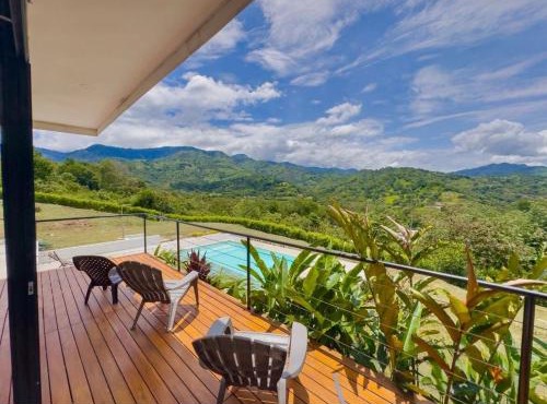 Villa de lujo en Villeta con Piscina privada y vista a la Montaña