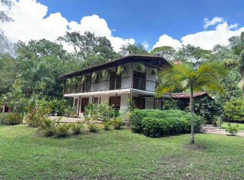 Hermosa CasaQuinta Con Piscina Privada. in Villeta