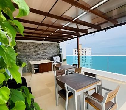 Rodadero | Poll Infinita | Vista al Mar | 1BR, 2BA