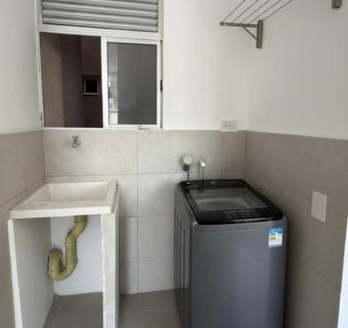 Comodo Apartamento con Ubicacion Central