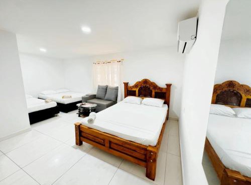 Hotel 7