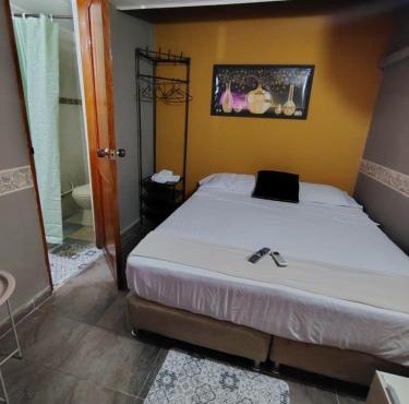 Habitación Privada con Ventilador