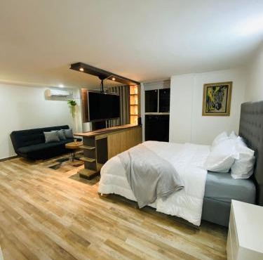 Best location in El Poblado y Provenza