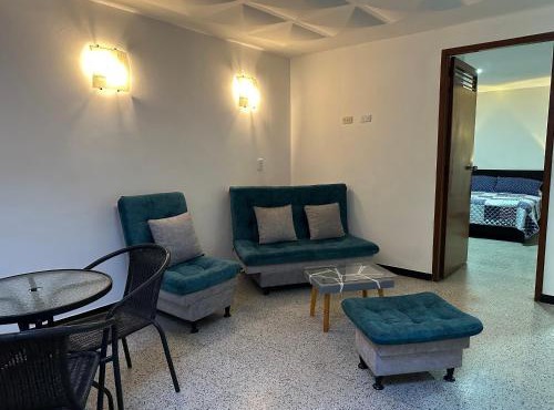 Apartamentos FM 205
