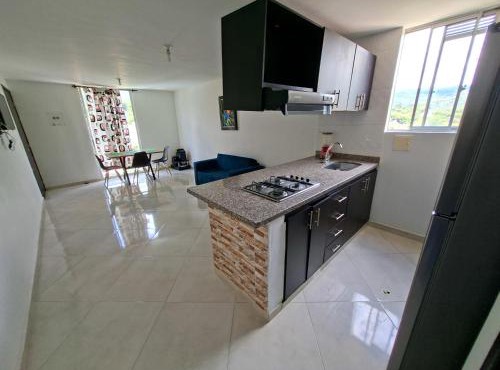 Espacio Moderno con Vista y Piscina Privada