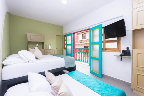 Hotel Chromatic