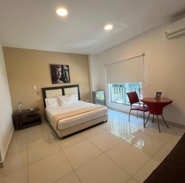 Hotel La Esperanza Ciudad Jardín