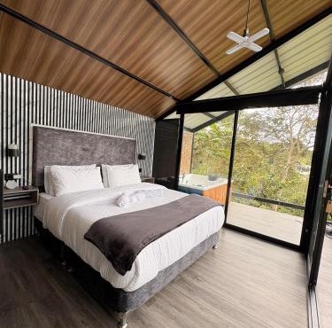 Glamping REFUGIO Guadalajara Glamping