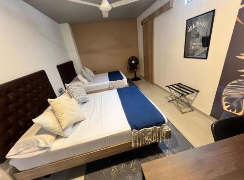 Star AV 37 HOTEL
