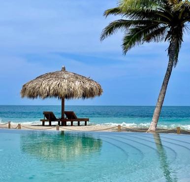 Senda Kokkos Beach Tayrona
