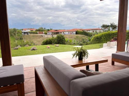 Toledo House Quindío in Montenegro