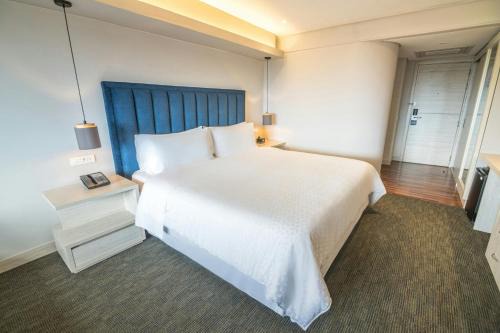 Four Points by Sheraton Medellín