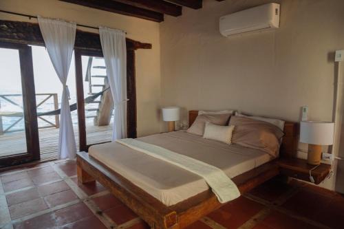 Isla Kalua - Private Ocean Villa