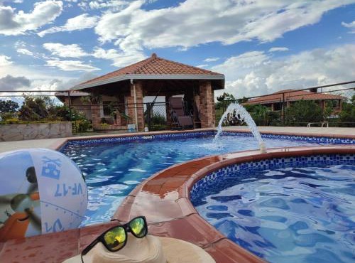 One Mile to Heaven Villagondola Private Pool Retreat 1 mile from Canyon Viewpoint