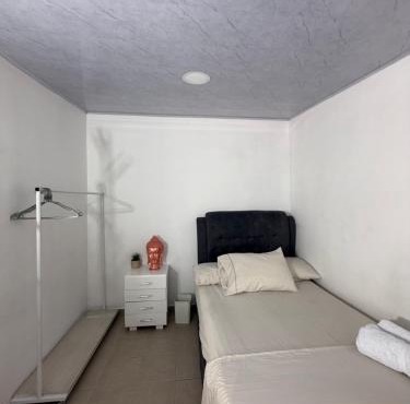 Oxford House Hostel in Floridablanca
