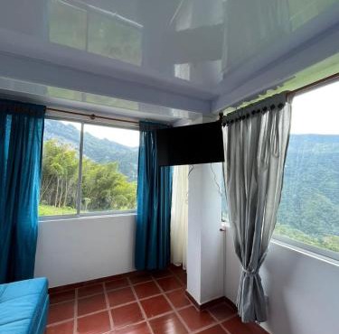 Estancia la Cascada in Florián