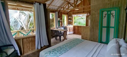 Hotel YELLOW HOME Providencia Isla