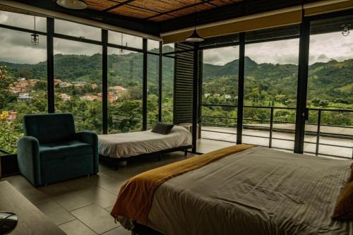 Sasaima Chalet Turei (G13)