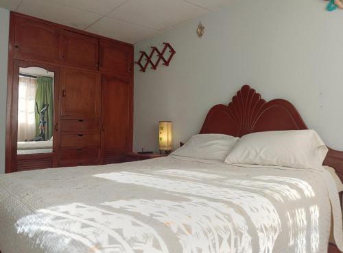 Semiurbano Home