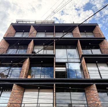 Elegante Loft Céntrico con Balcón