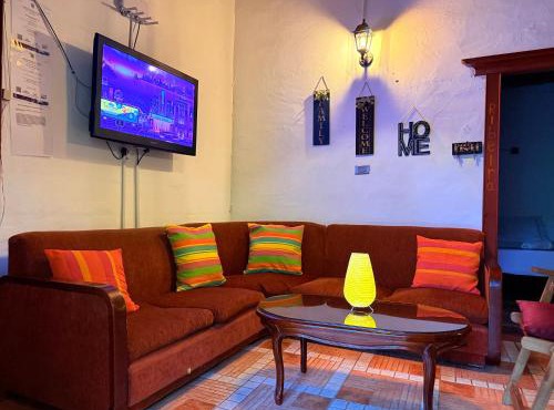 Maravilla de cabaña grupal 5-10 personas parking, wifi, campestre, cercana