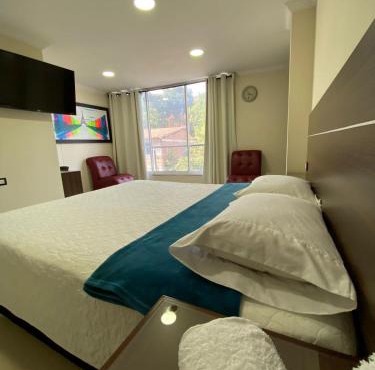 Hotel santa fe plaza sucursal HBP