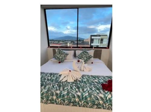 HOTEL CALIFORNIA