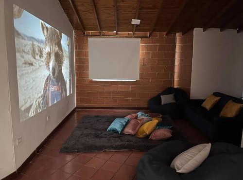 Kyra Sol Cinehome El Carmen Carmen de Viboral Cerca al Centro