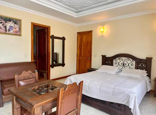 Hotel Colonial Aguadas