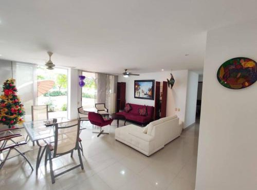 Apartamento con piscina y parrilla BBQ en Laguna Club