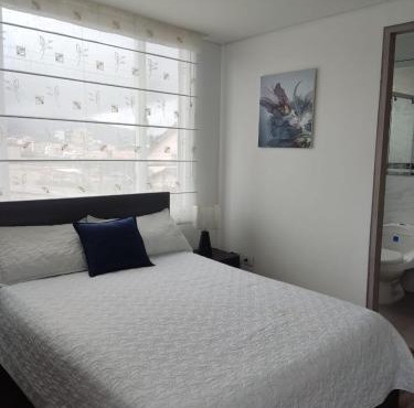 Hermoso apartamento con estacionamiento gratuito Chía N1