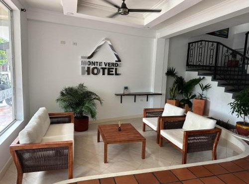 Monteverde Hotel