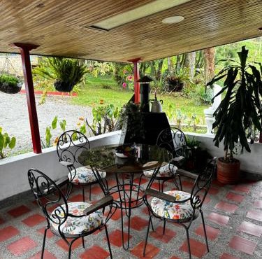 Finca La Toscana in El Manzano