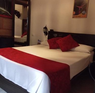 SANTANDER ALEMAN HOSTEL