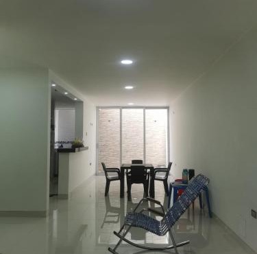 CASA AMOBLADA 3 CUARTOS