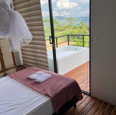 Romantic Glamping for 2 in the Mountain Access with 4x4 or motorbike only