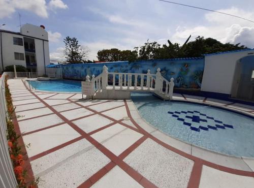 Apartamento con piscina