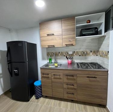 Aparta-estudio Ciudad Jardin Norte 202