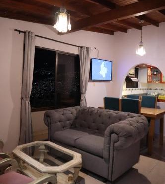 Wonderful house with views in Medellin-fiber optics