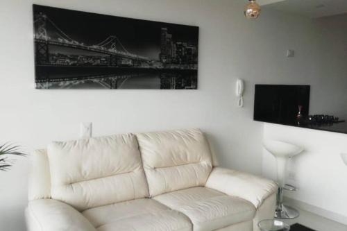 Alto Living 1305, Espectacular! in Cali