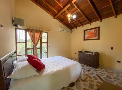 CASA 4, CONJUNTO JARDINES DE VILLA ROCA, RODADERO