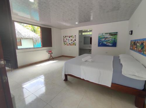 Isla Grande Eco-Hostal