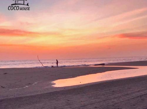 Coco House - Playa La Barra