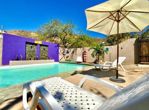 Hostal Aurora, Smith Lodging